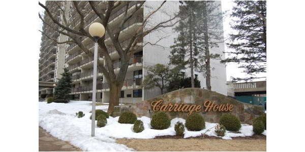 Carriage House: The Building