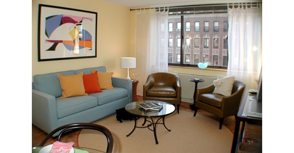 The Sagamore: Living room