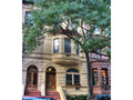 145 West 80th Street: Façade
