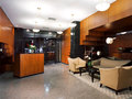 200 East 87th: Lobby