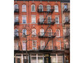 304 East 92nd Street: Façade