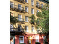 313 East 81st Street: Façade