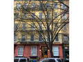 315 East 81st Street: Façade