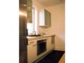 635 East 9th street: Kitchen