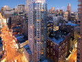 Archstone Chelsea: Exterior