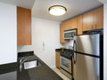Archstone Clinton: Kitchen