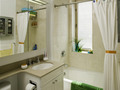 Madison Belvedere: Bathroom
