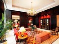 The Somerset: Lobby