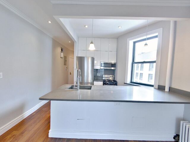 1-Bedroom at 722 Tenth Avenue