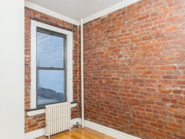 3-Bedroom at 410 East 13th Street