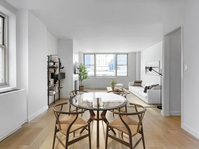2-Bedroom at Murray Hill Manor