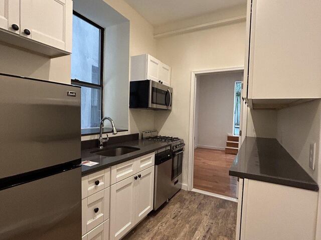 3-Bedroom at 419 West 44th Street