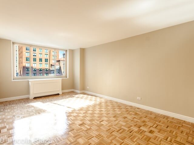 1-Bedroom at 30 Lincoln Plaza