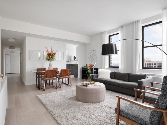 3-Bedroom at 70 Pine Street