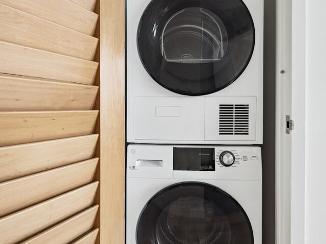 1-Bedroom at New York by Gehry