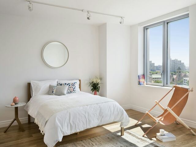 Studio at 300 Ashland Place