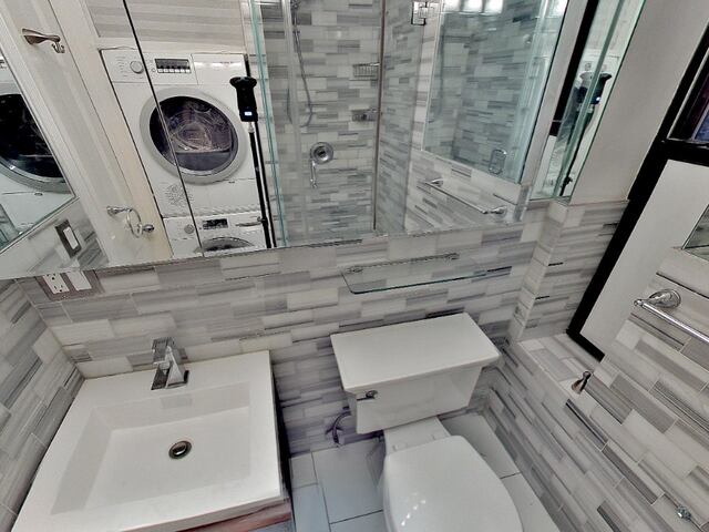 1-Bedroom at 325 East 5th Street