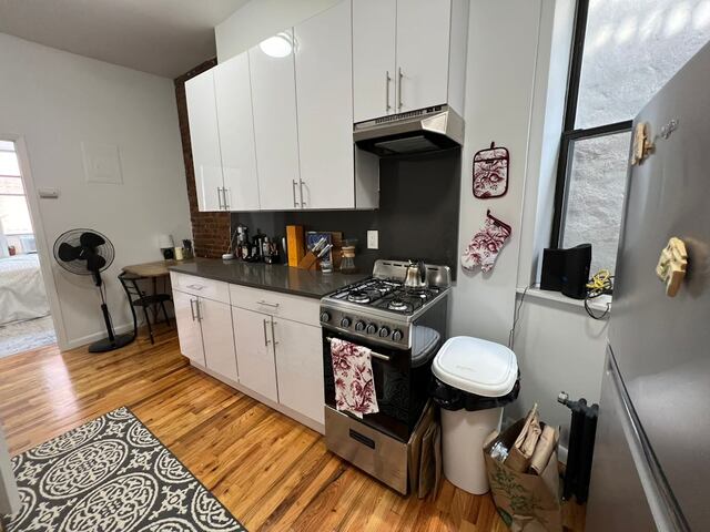 2-Bedroom at 11 Stanton Street
