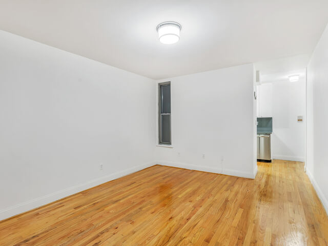 2-Bedroom at 113 East 31st Street