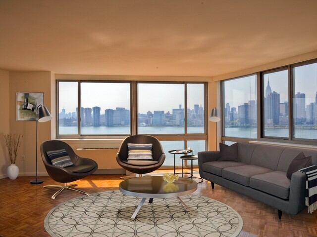 2-Bedroom at Avalon Riverview North