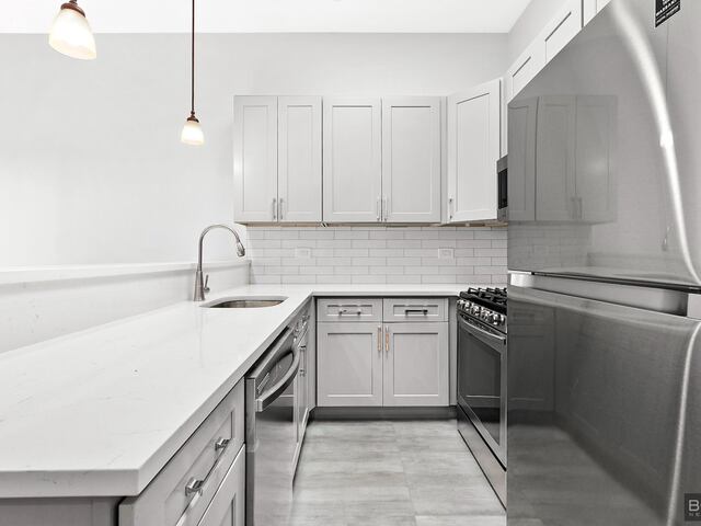 2-Bedroom at 587 Greene Avenue