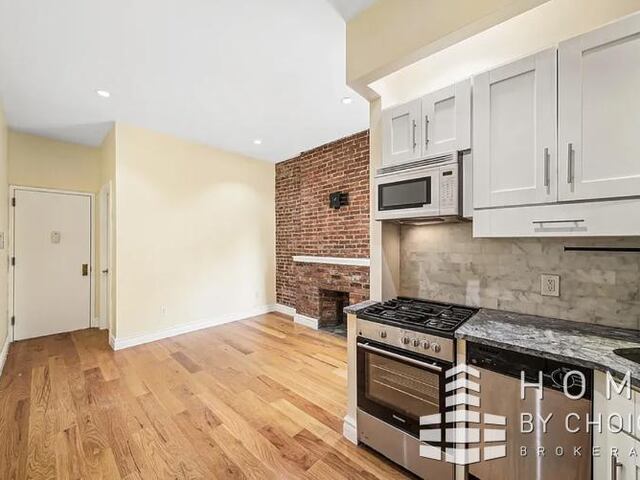 2-Bedroom at 162 East 82nd Street