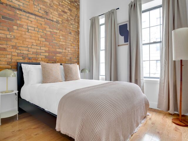 2-Bedroom at 72 Willoughby Street