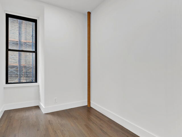 2-Bedroom at 121 Madison Avenue