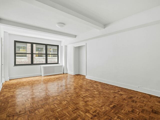Studio at The Beaux Arts: 307 East 44th
