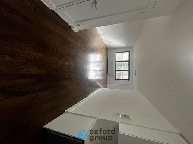 Studio at 401 East 88th Street