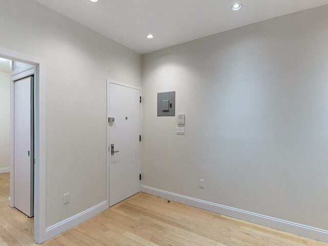 2-Bedroom at 11 Stanton Street