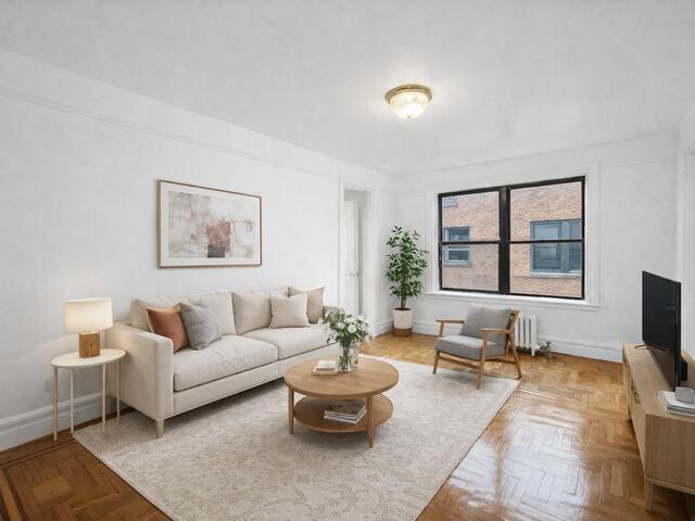 1-Bedroom at 536 Fort Washington Avenue