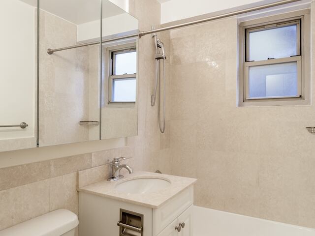 1-Bedroom at The Courtney House
