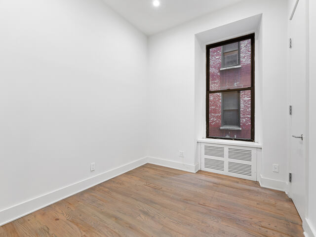 3-Bedroom at 121 Madison Avenue
