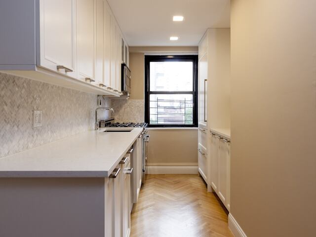 2-Bedroom at Yorkshire Towers