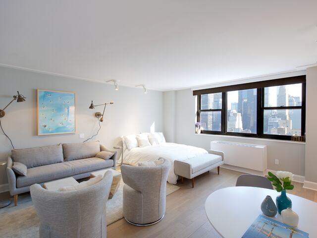 Studio at The Murray Hill Marquis