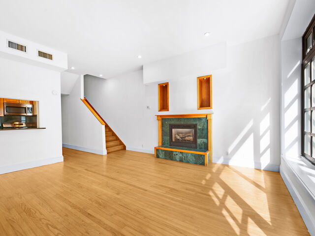 3-Bedroom at 143 East 57th Street