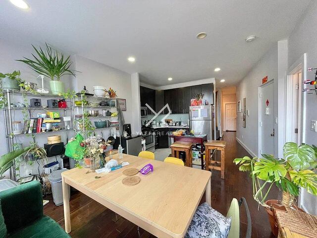 3-Bedroom at 1207 Myrtle Avenue