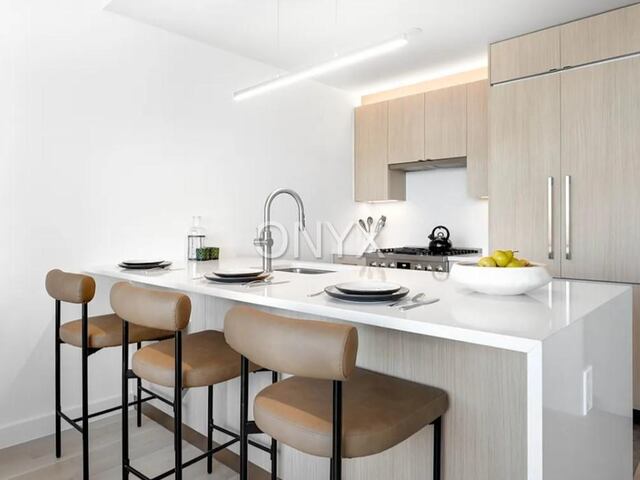 1-Bedroom at New York by Gehry