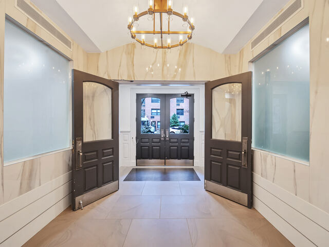 1-Bedroom at 226 East 70th Street