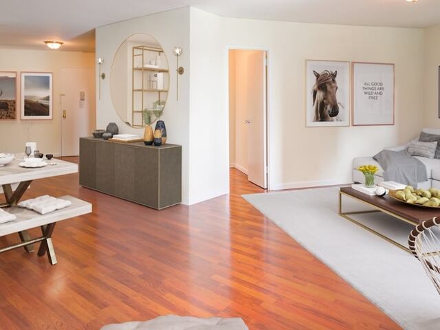 Studio at Parker Towers: 104-20 Queens Blvd