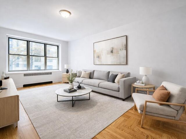 1-Bedroom at 100 Bennett Avenue