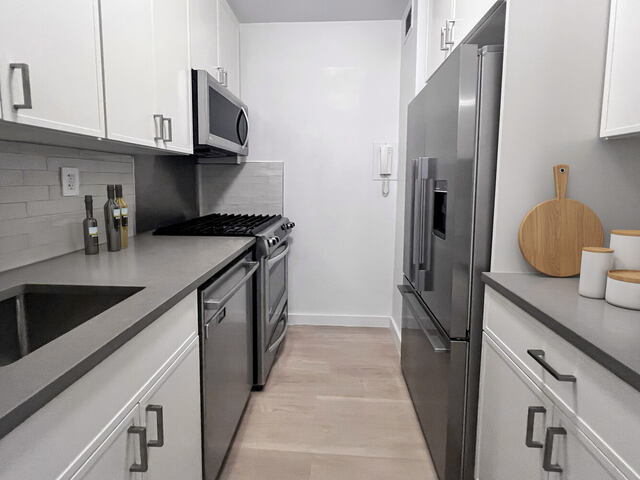 1-Bedroom at The Murray Hill