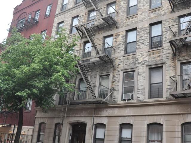 Studio at 240 West 4th Street