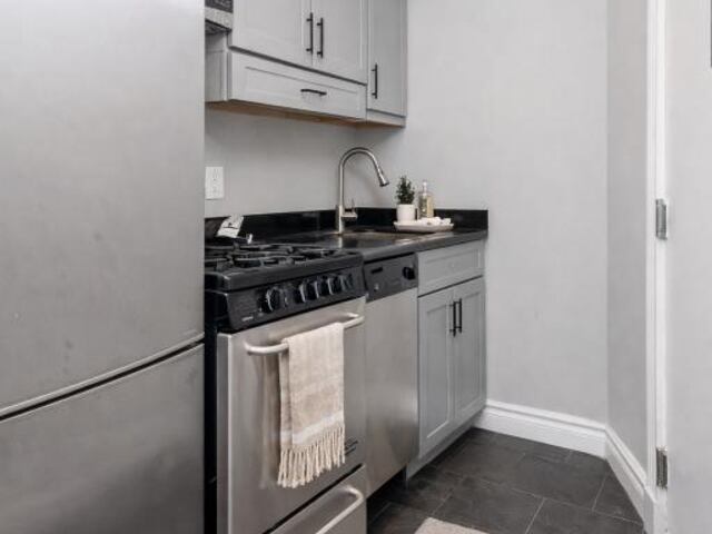 1-Bedroom at 232 Elizabeth Street