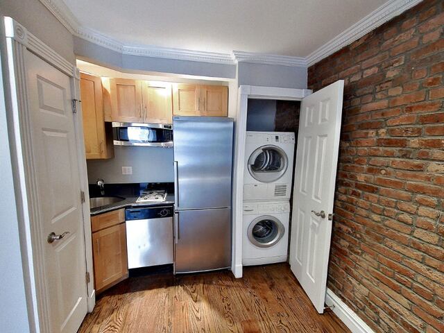 1-Bedroom at 521 East 5th Street