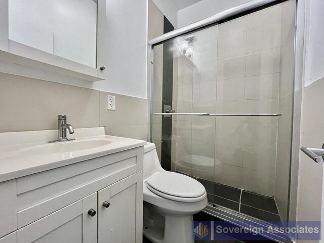 2-Bedroom at 2 Pinehurst Avenue