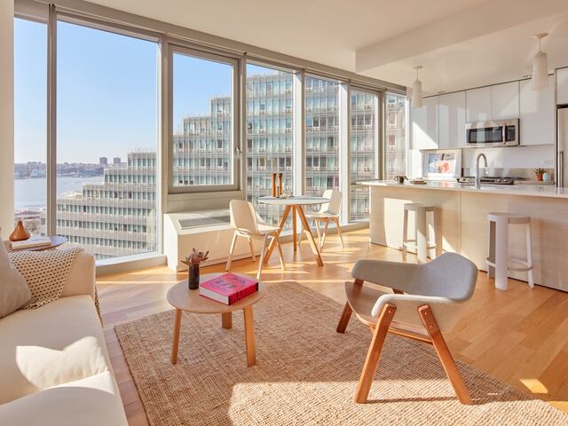 2-Bedroom at Mercedes House