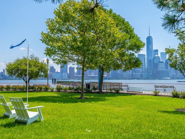 1-Bedroom at Newport: Riverside