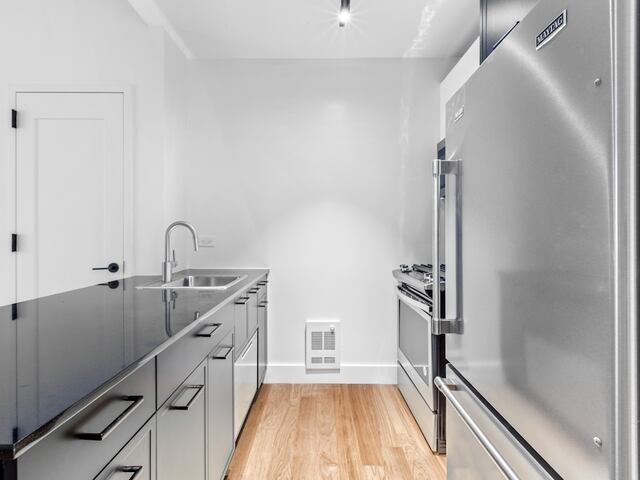 1-Bedroom at 67 Wall Street